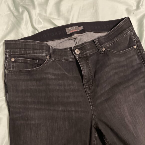 Torrid Bombshell Skinny Jean - Super Soft Dark Grey Wash - Picture 3 of 6